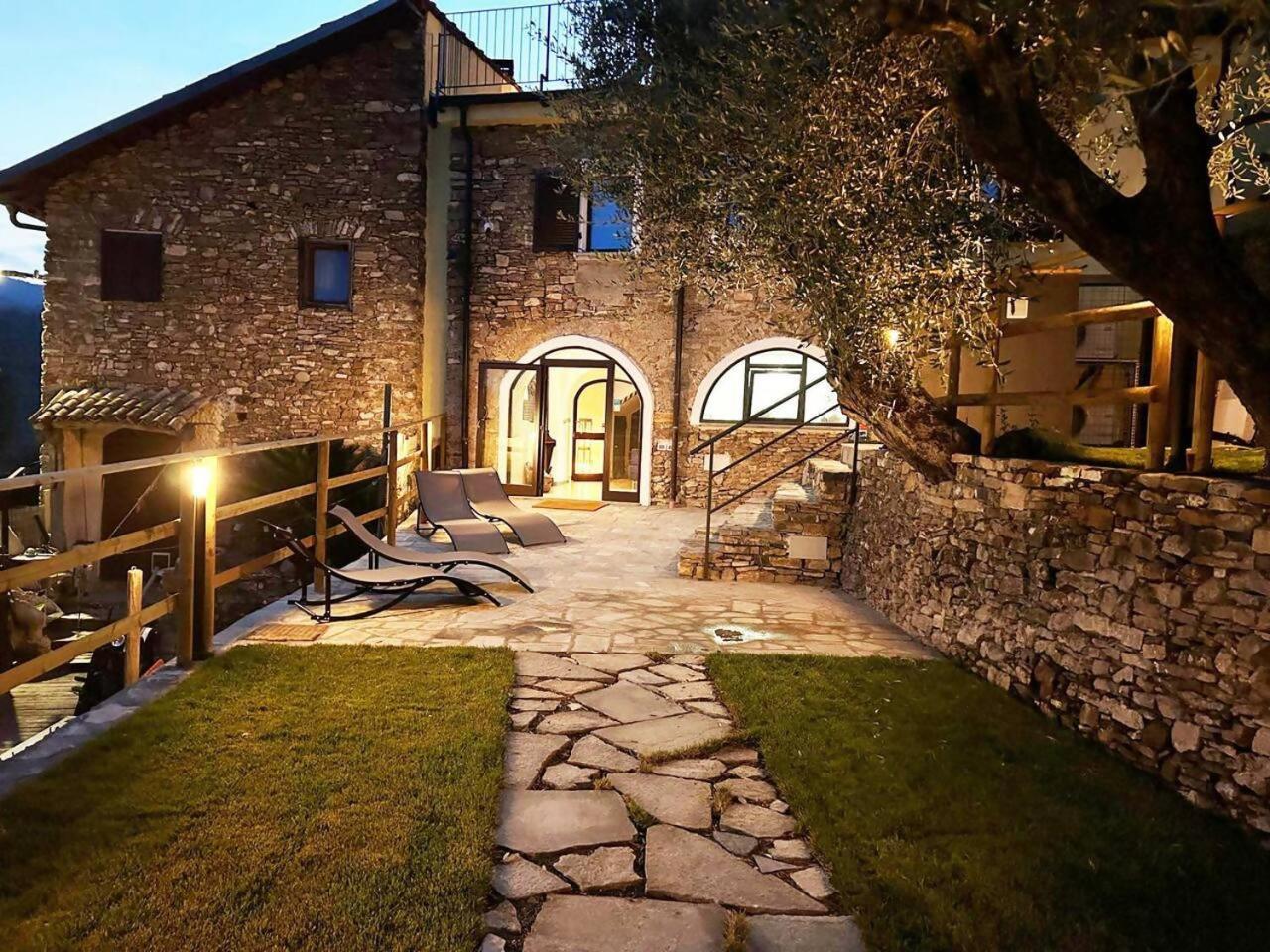 Appartamento Alba Dachi Farm Andora Exterior photo